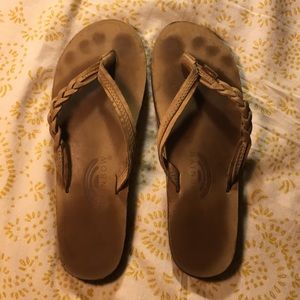 Rainbow sandals 8.5 braided